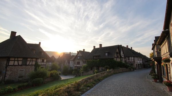 Découvrez les portraits intemporels en Alsace : Un Voyage Artistique